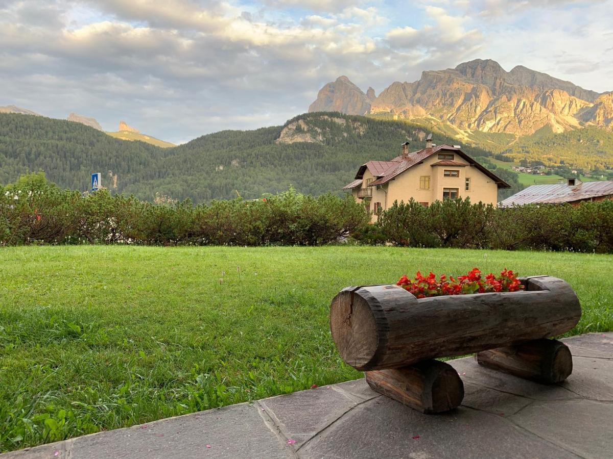 Casa Vacanze 5 Torri Cortina d'Ampezzo Exterior foto